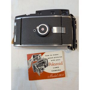 Polaroid Pathfinder 110A Land Camera w Case, Wink-Light Flash, Manuals xtras VTG